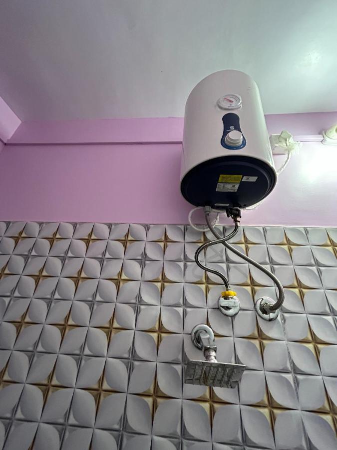 Hotel Shri Kunj Ujjain Bagian luar foto